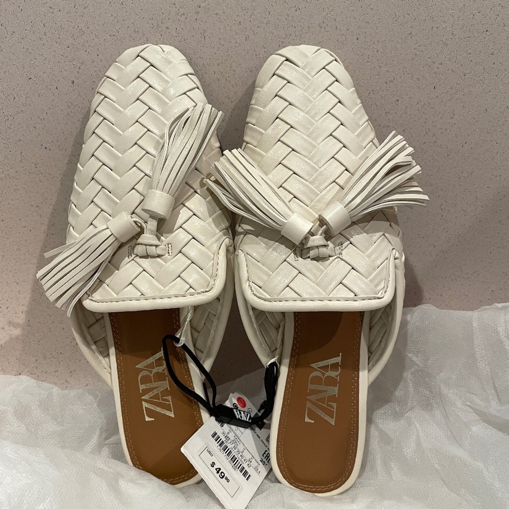 NWT ZARA Women's White Woven Tassels Slip On Flat Mules Shoes Size 6 36 summer